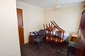 Dining Room- click for photo gallery